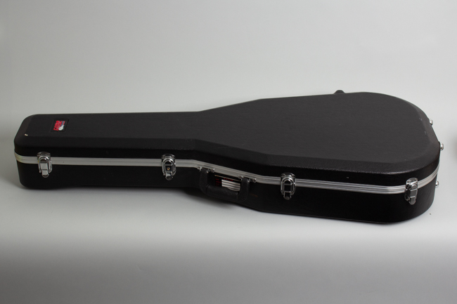 Gibson LG-3 Flat Top Acoustic Guitar (1942)