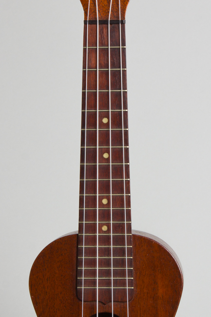 Lyon & Healy  Soprano Ukulele ,  c. 1922