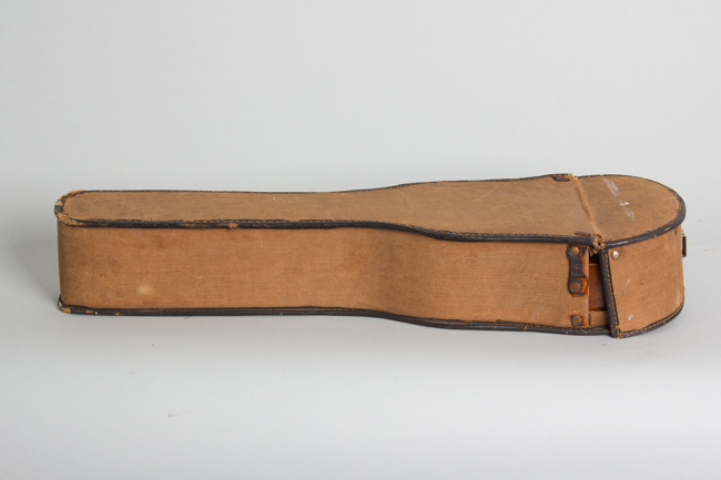 Lyon & Healy  Soprano Ukulele ,  c. 1922