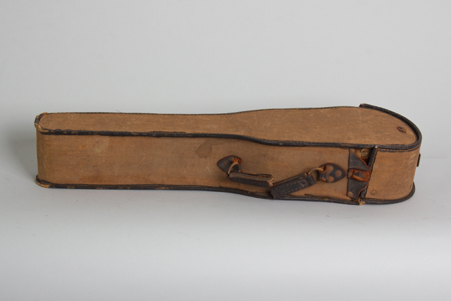 Lyon & Healy  Soprano Ukulele ,  c. 1922