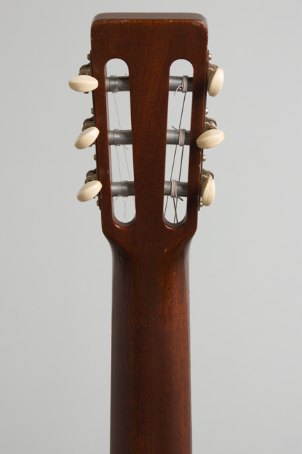 C. F. Martin  00-18C Classical Guitar  (1965)