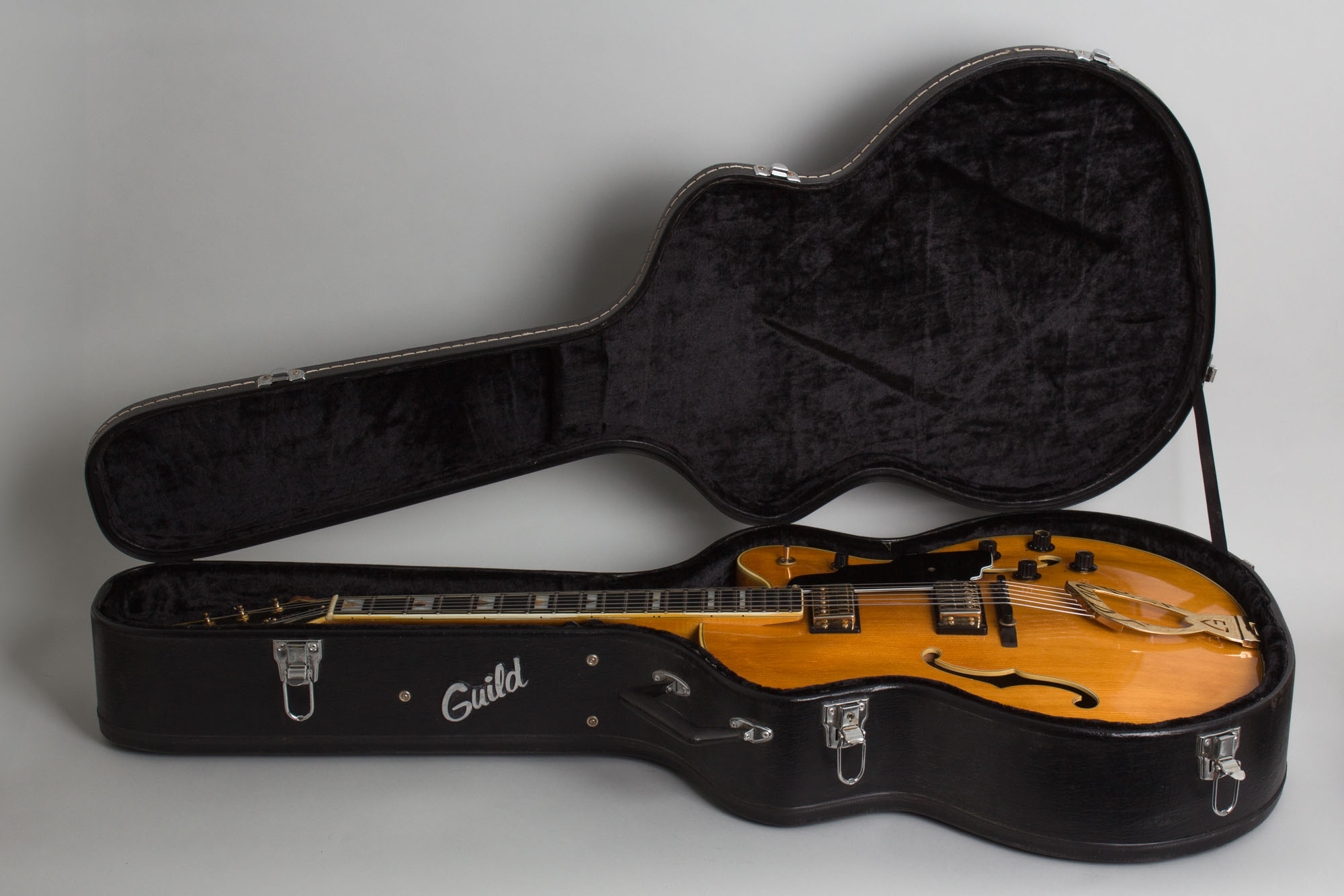 Guild X-500 Stuart Arch Top Hollow Body Electric Guitar (1979