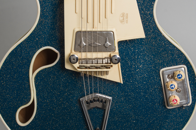 Wandre  BB Model Semi-Hollow Body Electric Guitar  (1961)