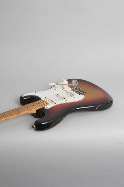 Fender  Stratocaster Solid Body Electric Guitar  (1975)