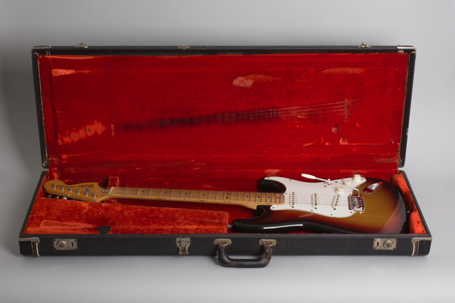 Fender  Stratocaster Solid Body Electric Guitar  (1975)