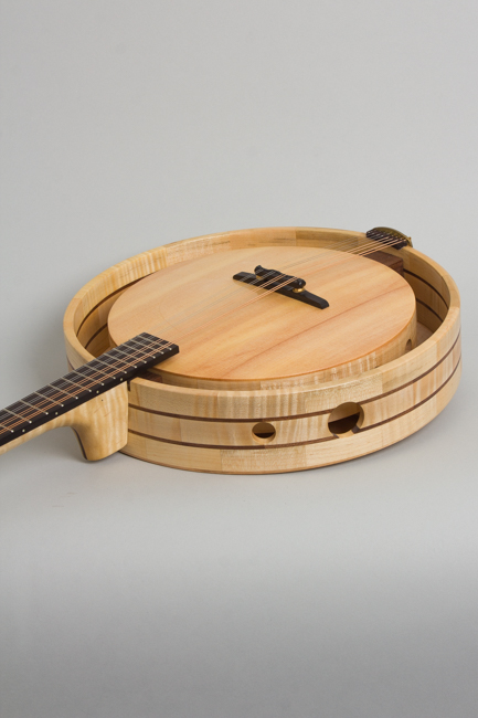 Round Acoustic Mandolin (2025)