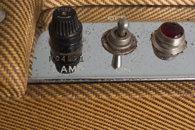 Fender  Princeton 5F2-A Tube Amplifier (1960)