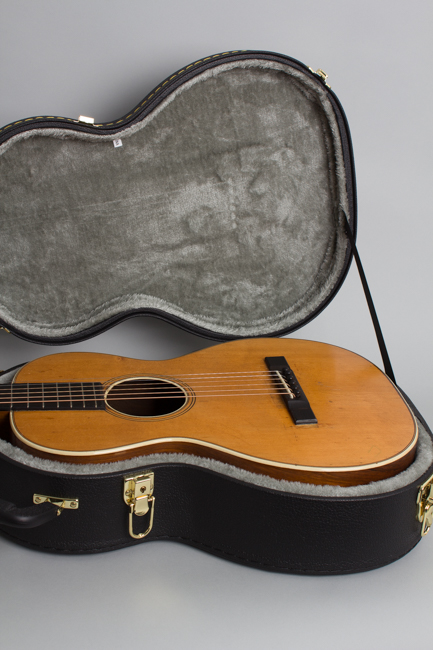  Maurer Flat Top Acoustic Guitar, made by Larson Brothers ,  c. 1910
