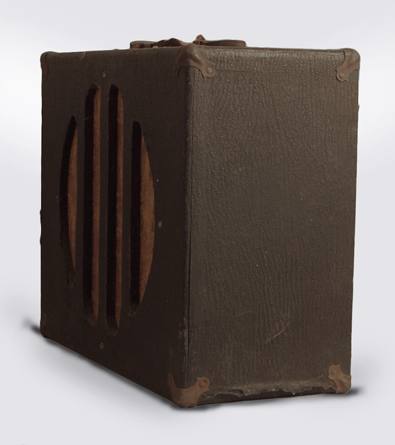 Rickenbacker Tube Amplifier, c. 1935