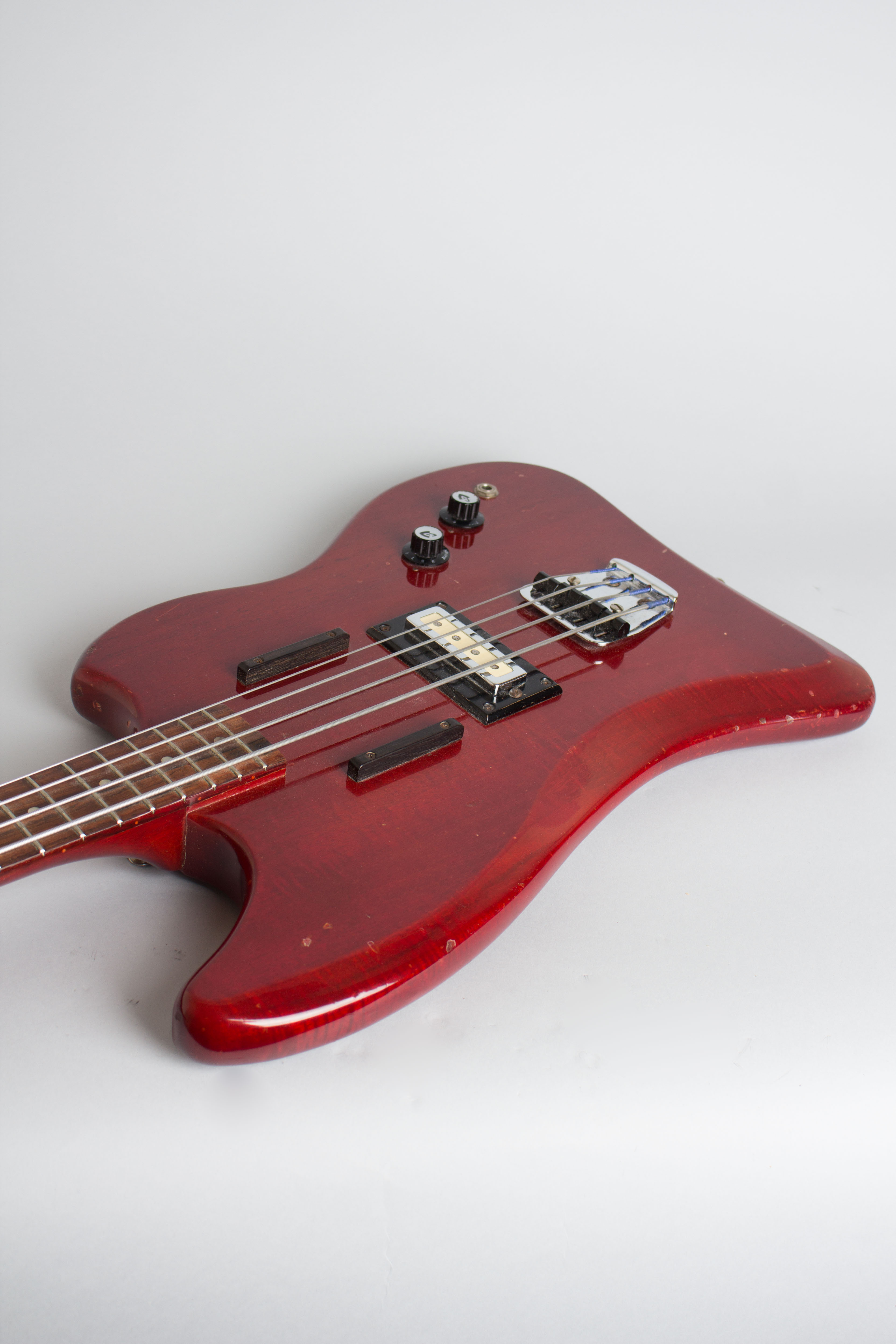 Guild Jet Star Solid Body Electric Bass Guitar (1966) RetroFret