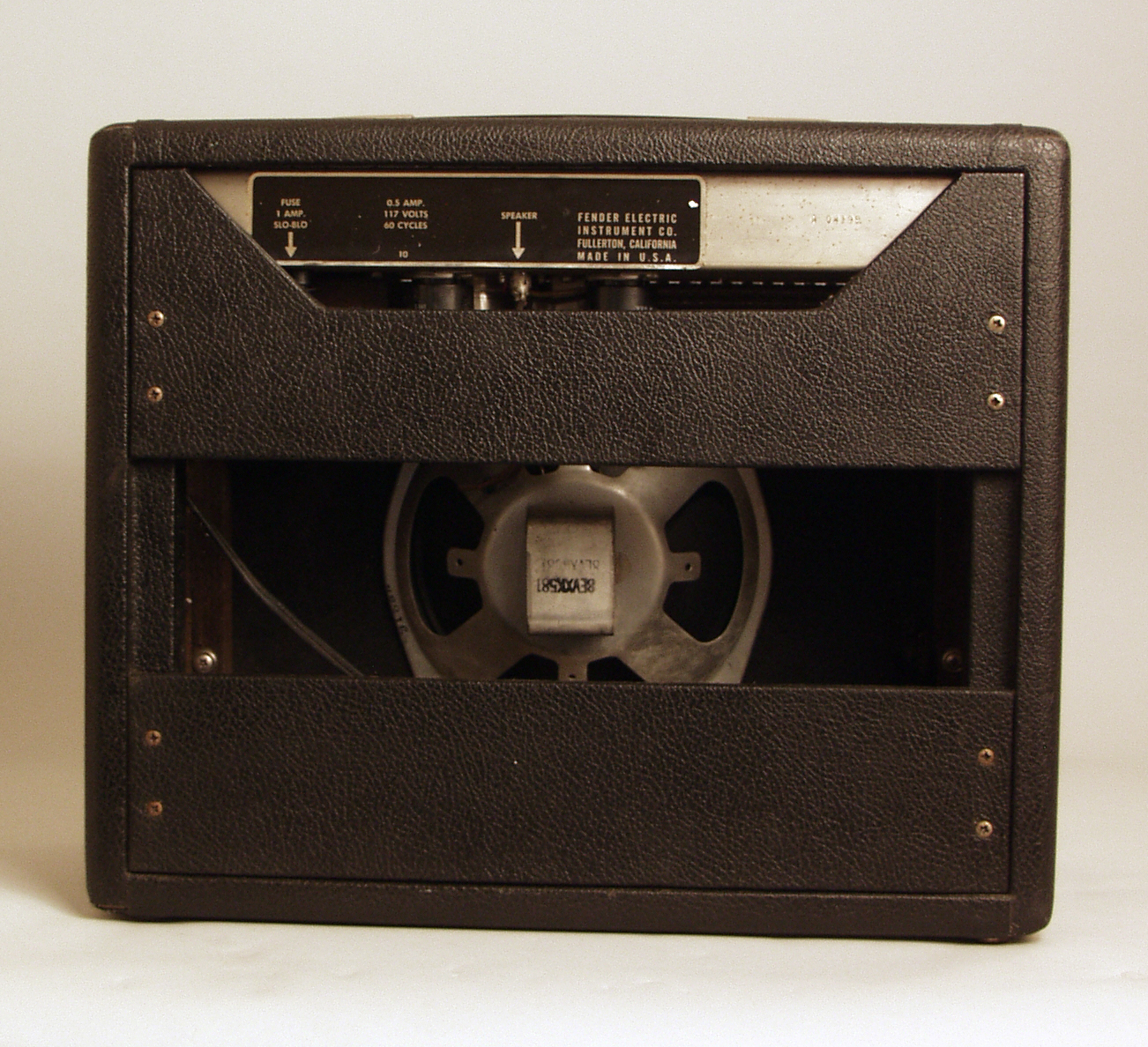 Fender ChampAmp Tube Amplifier (1965) RetroFret