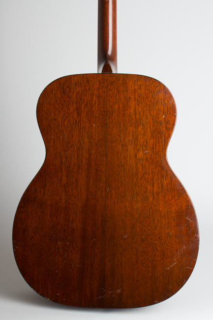 C. F. Martin  0-18T Flat Top Tenor Guitar  (1965)