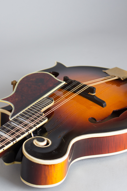 Gibson  F-5 Carved Top Mandolin  (1938)