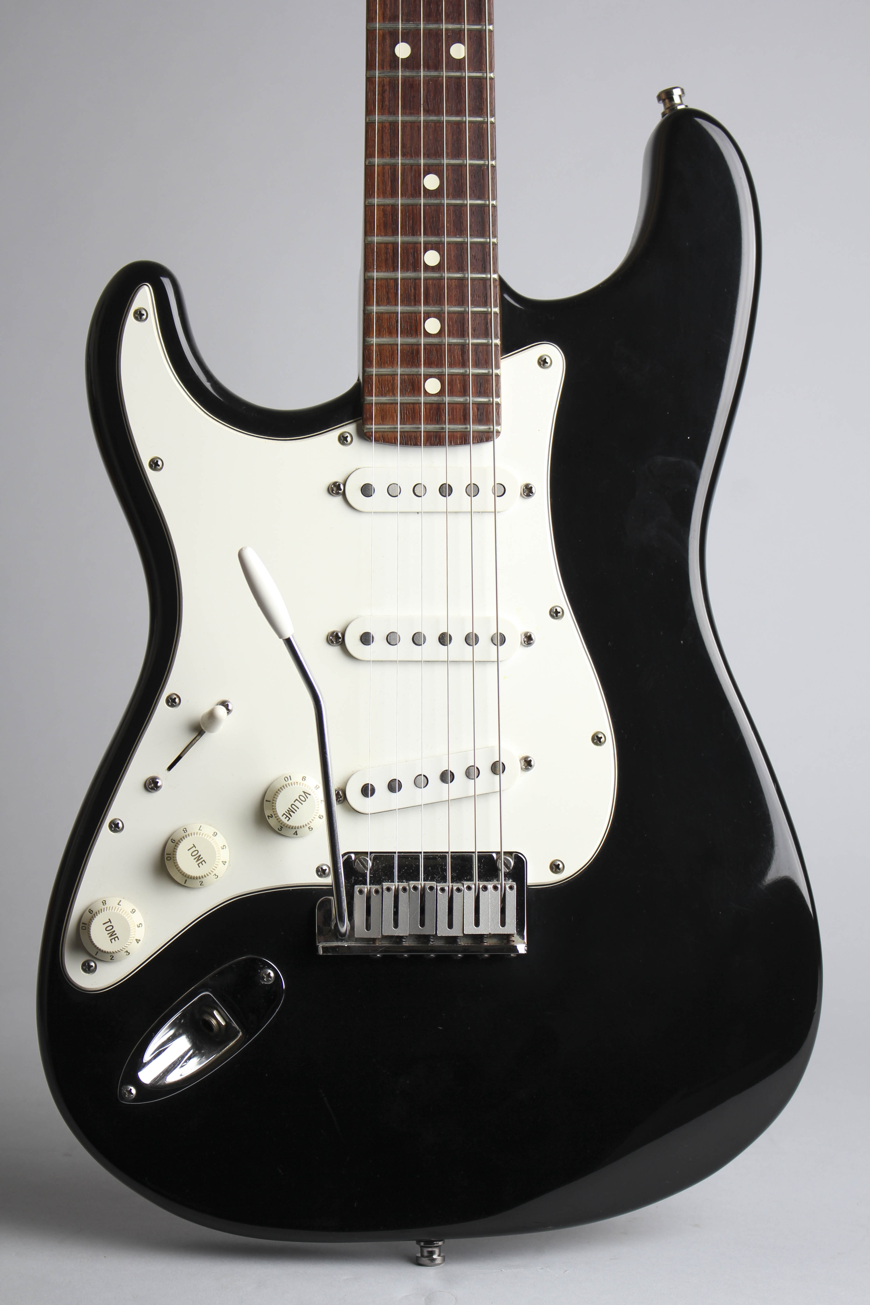 Fender Stratocaster Left Handed Solid Body Electric Guitar (1995