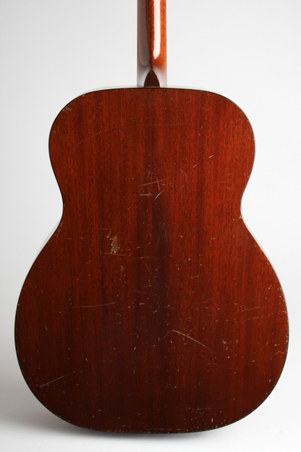 C. F. Martin  0-18T Flat Top Tenor Guitar  (1962)