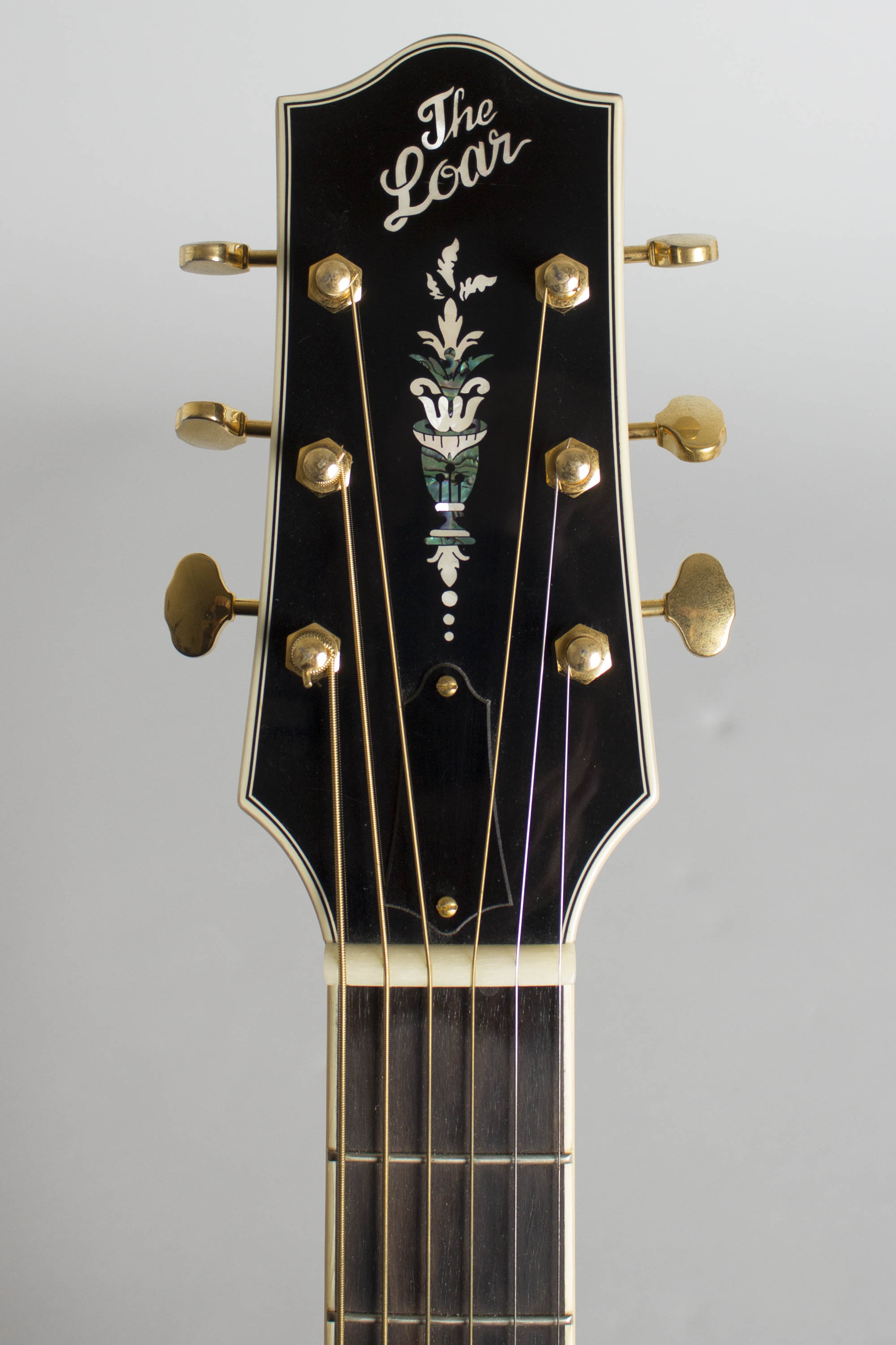 The Loar LH-700VS Arch Top Acoustic Guitar (2015) | RetroFret