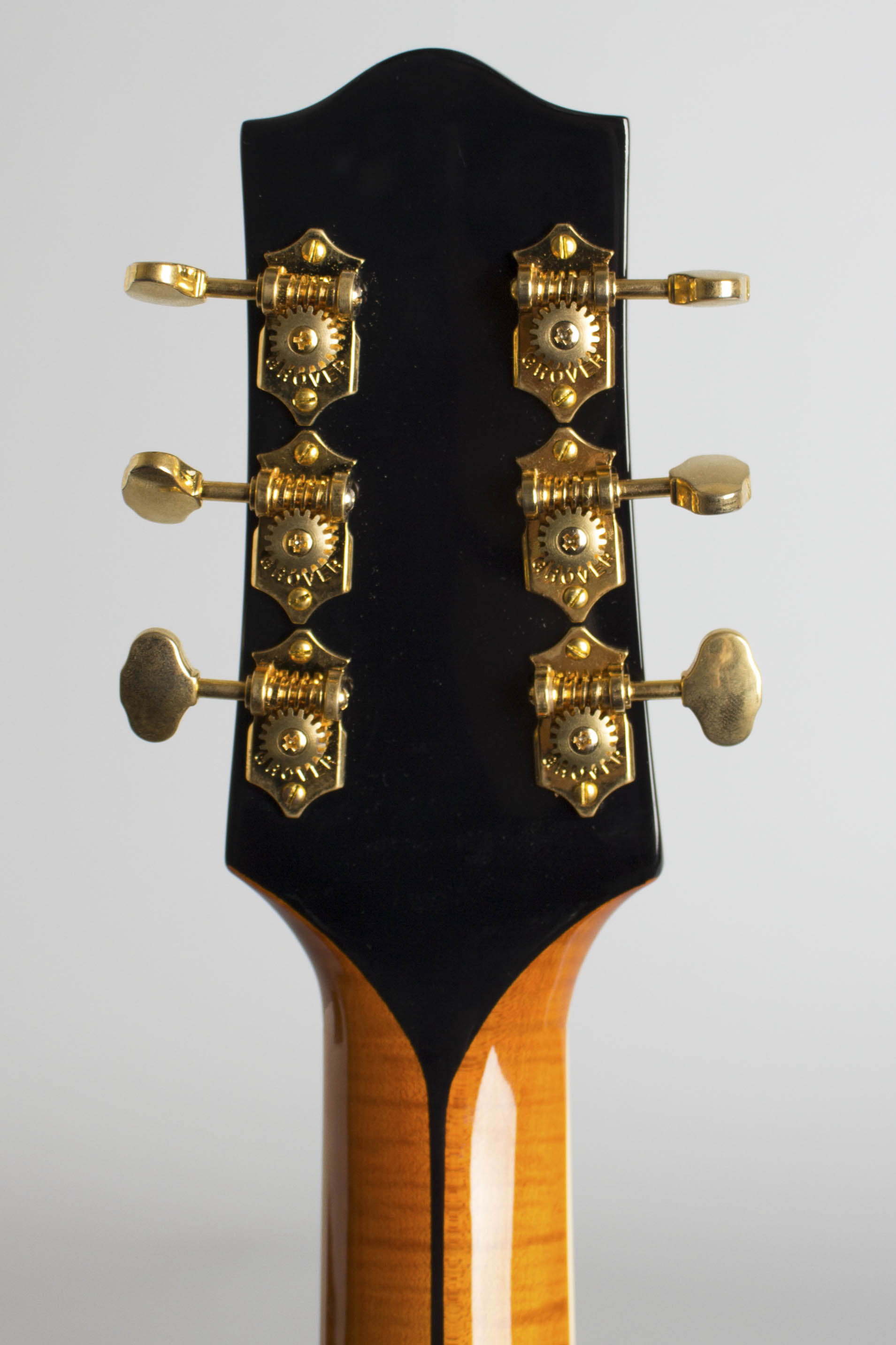 The Loar LH-700VS Arch Top Acoustic Guitar (2015) | RetroFret