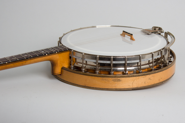 Paramount  Style A Tenor Banjo  (1925)
