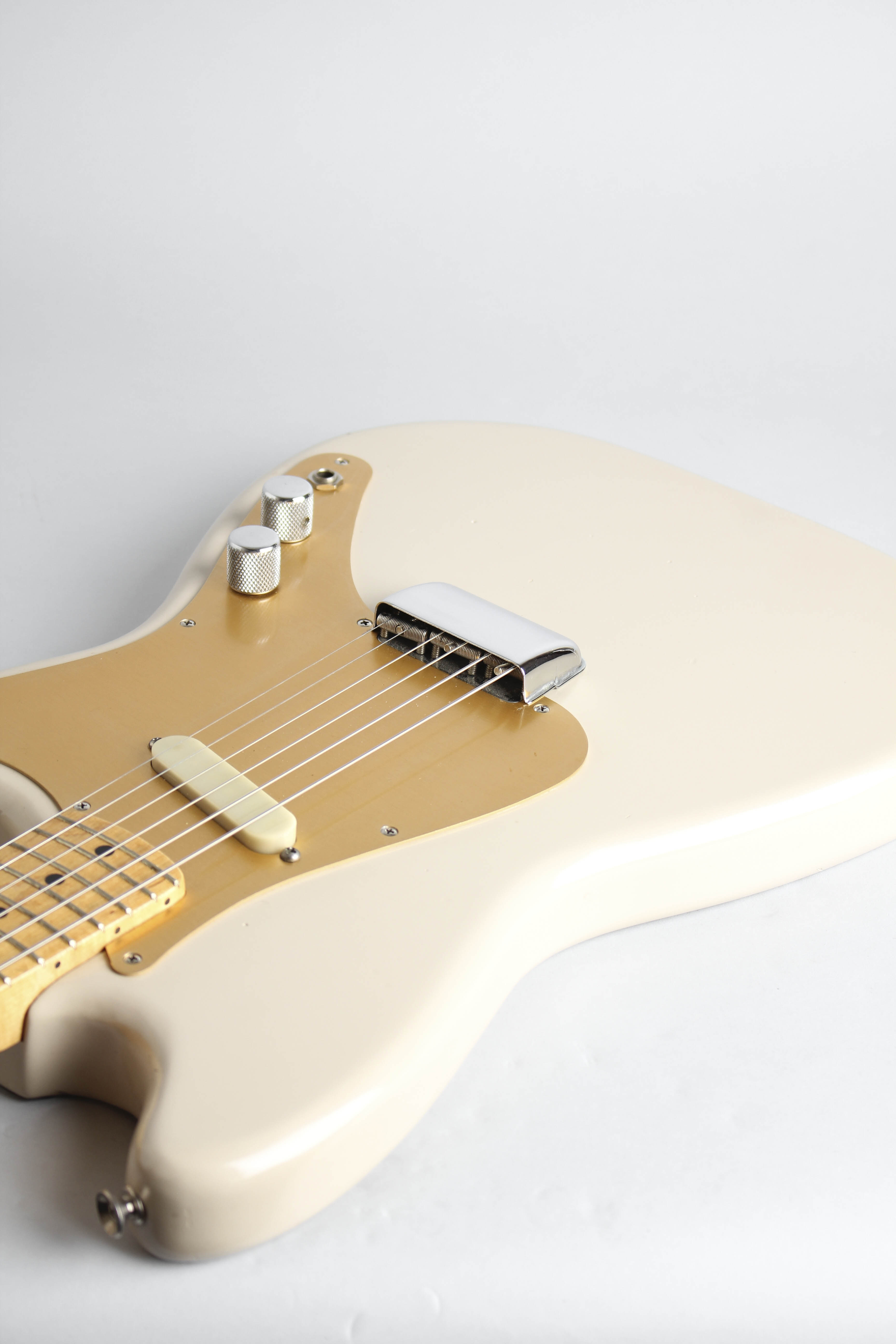 vintage fender musicmaster electric guitar