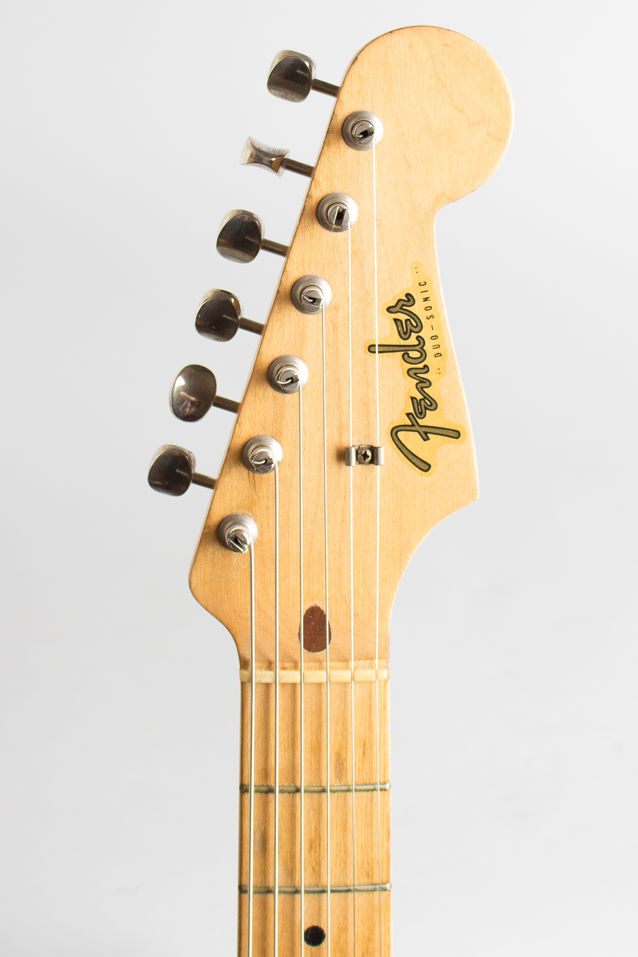 Fender Duo-Sonic Solid Body Electric Guitar (1957) | RetroFret