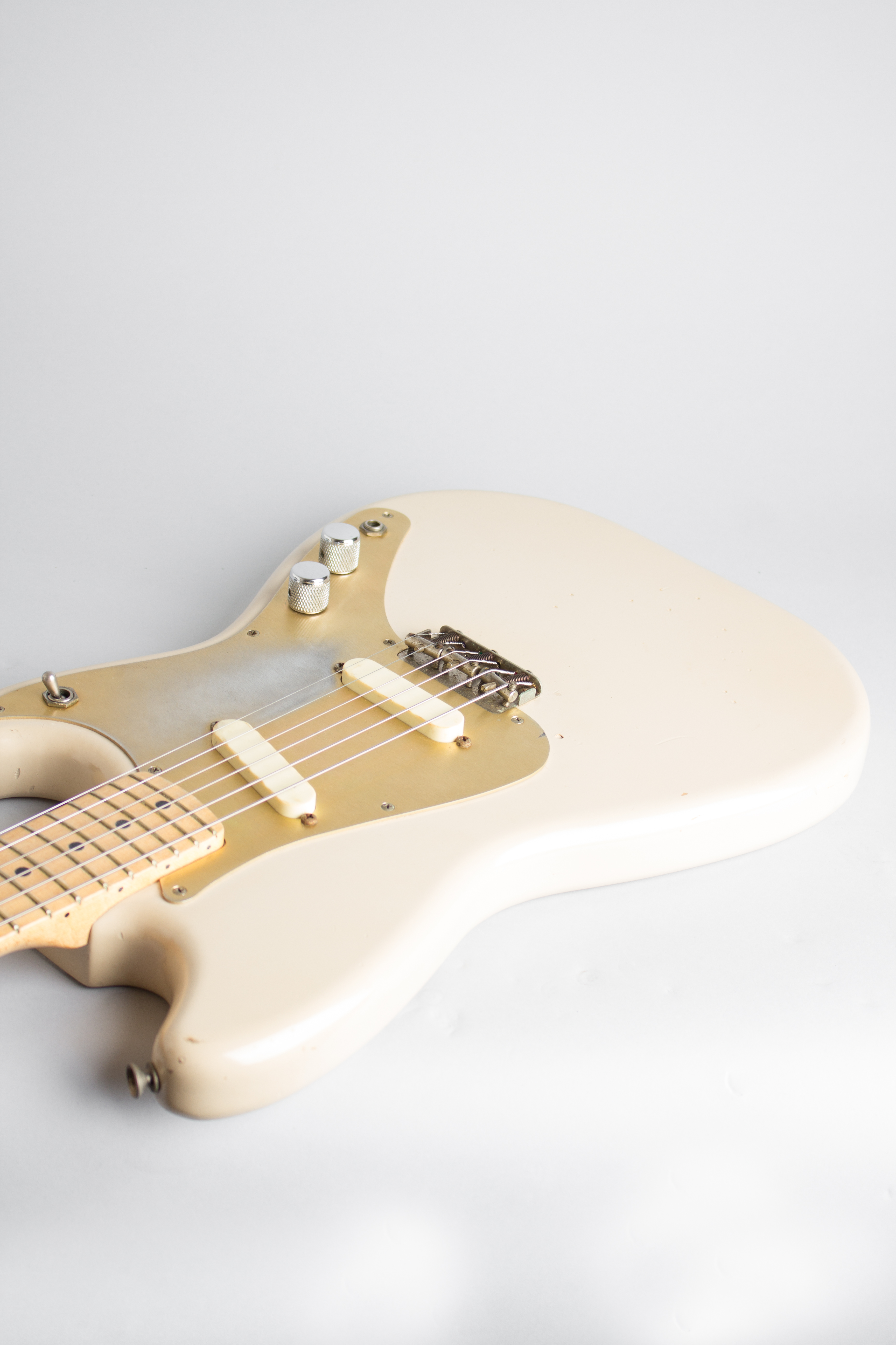 Fender Duo-Sonic Solid Body Electric Guitar (1957) | RetroFret