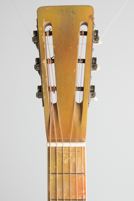 National  Triolian Resophonic Guitar  (1930)