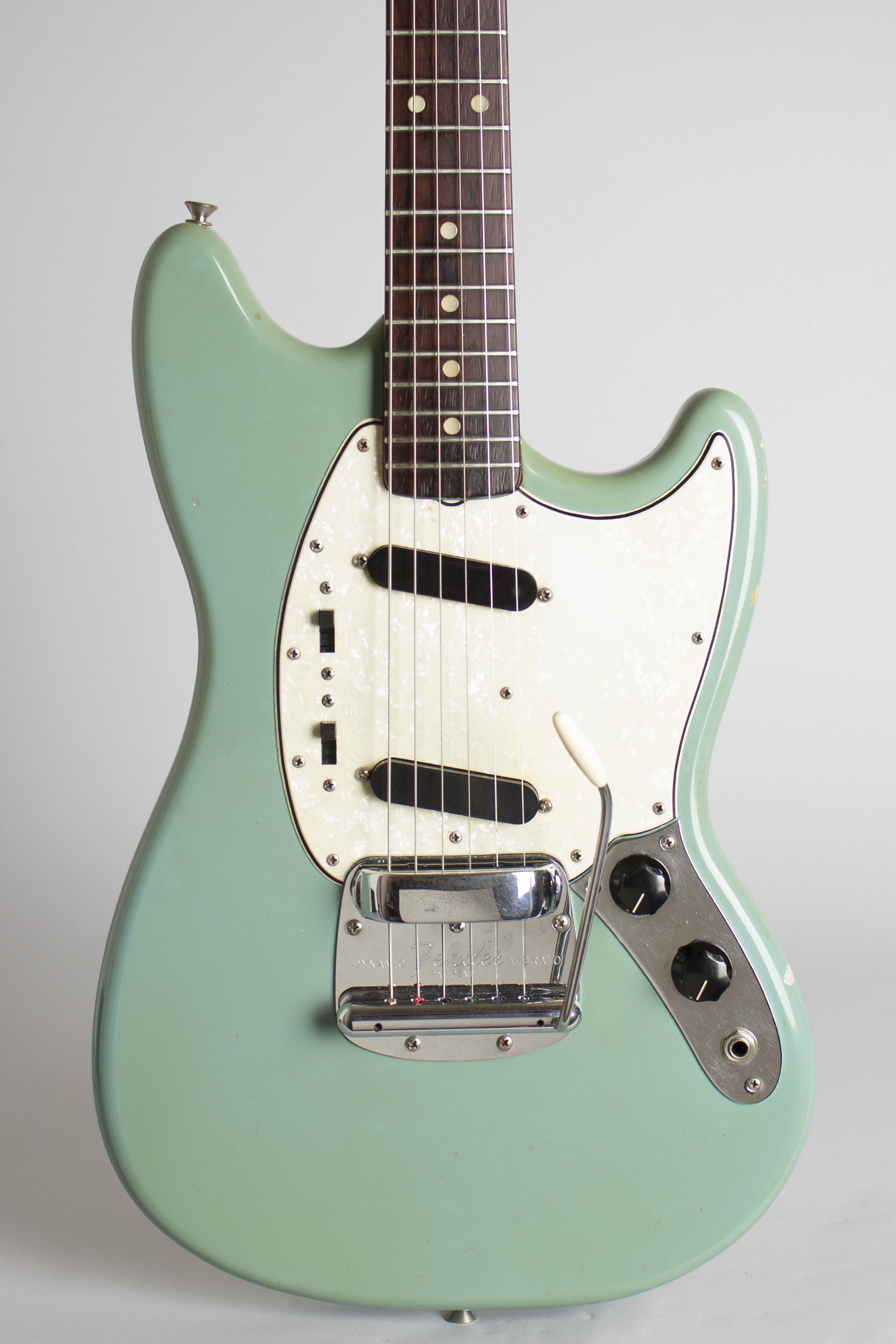 Fender Mustang Solid Body Electric Guitar (1965) RetroFret