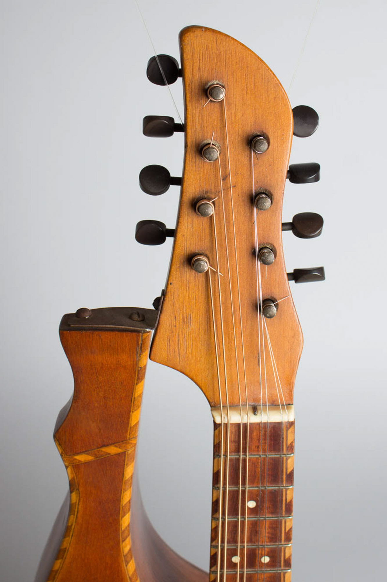 Knutsen Harp Mandolin , c. 1912 RetroFret