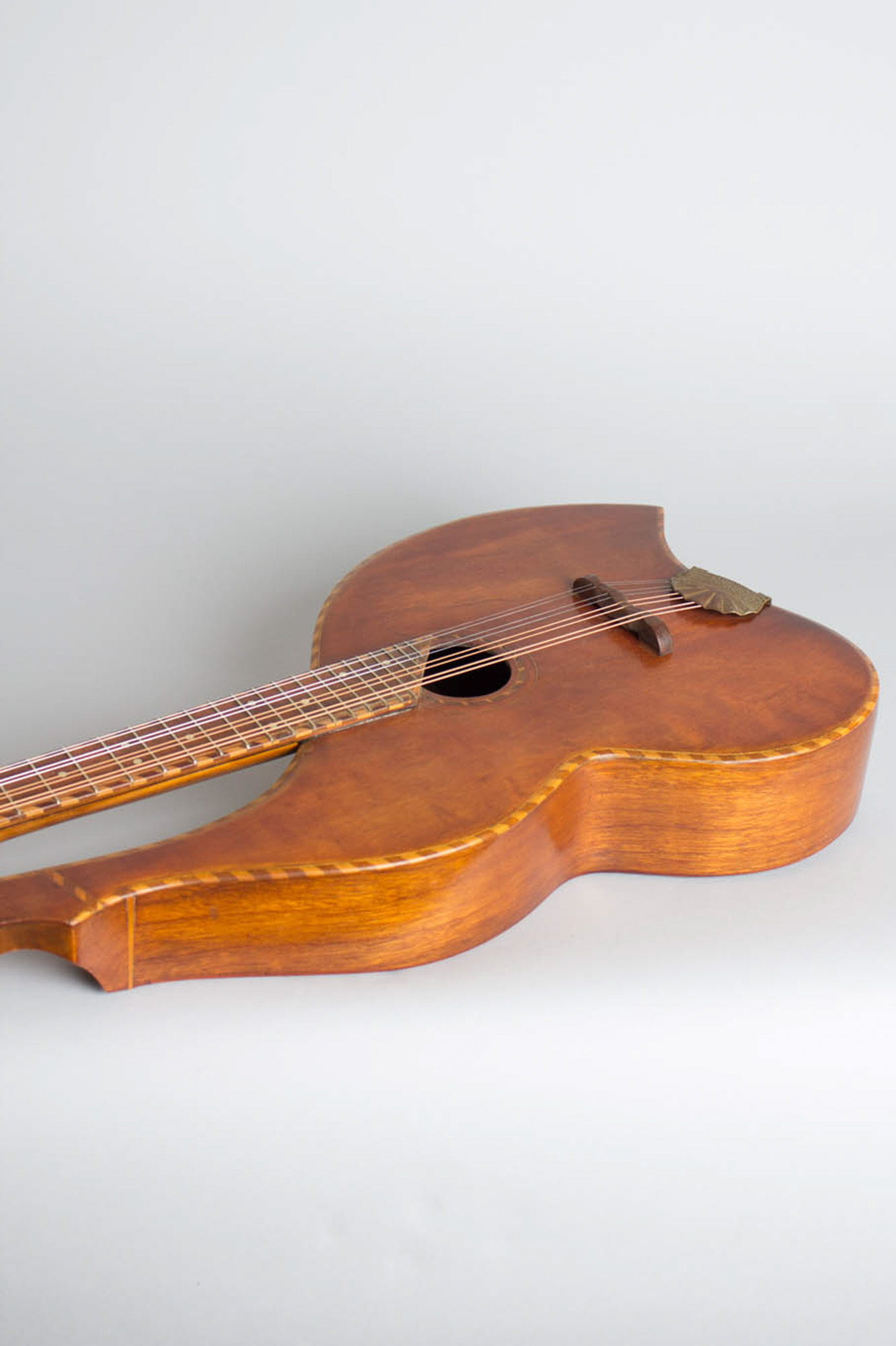 Knutsen Harp Mandolin , c. 1912 RetroFret