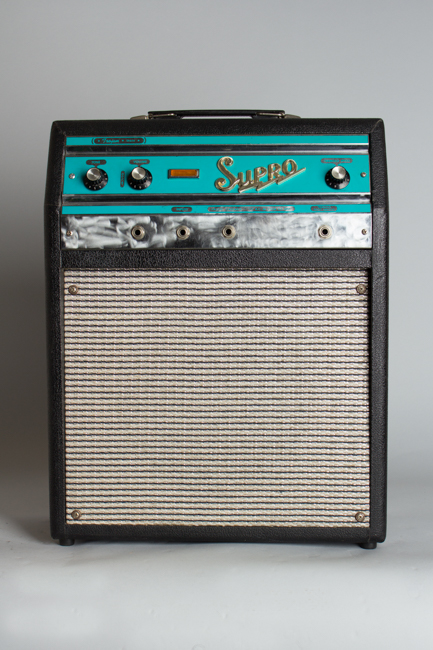 Supro  Trojan Model S6616 Tube Amplifier (1966)