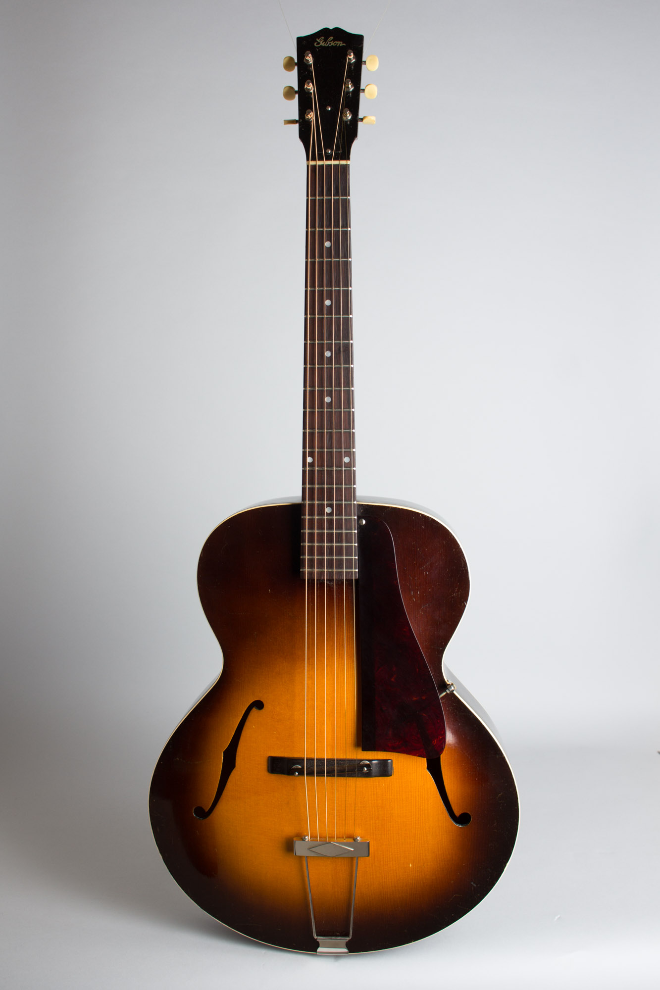 Gibson L-50 Arch Top Acoustic Guitar (1938) | RetroFret