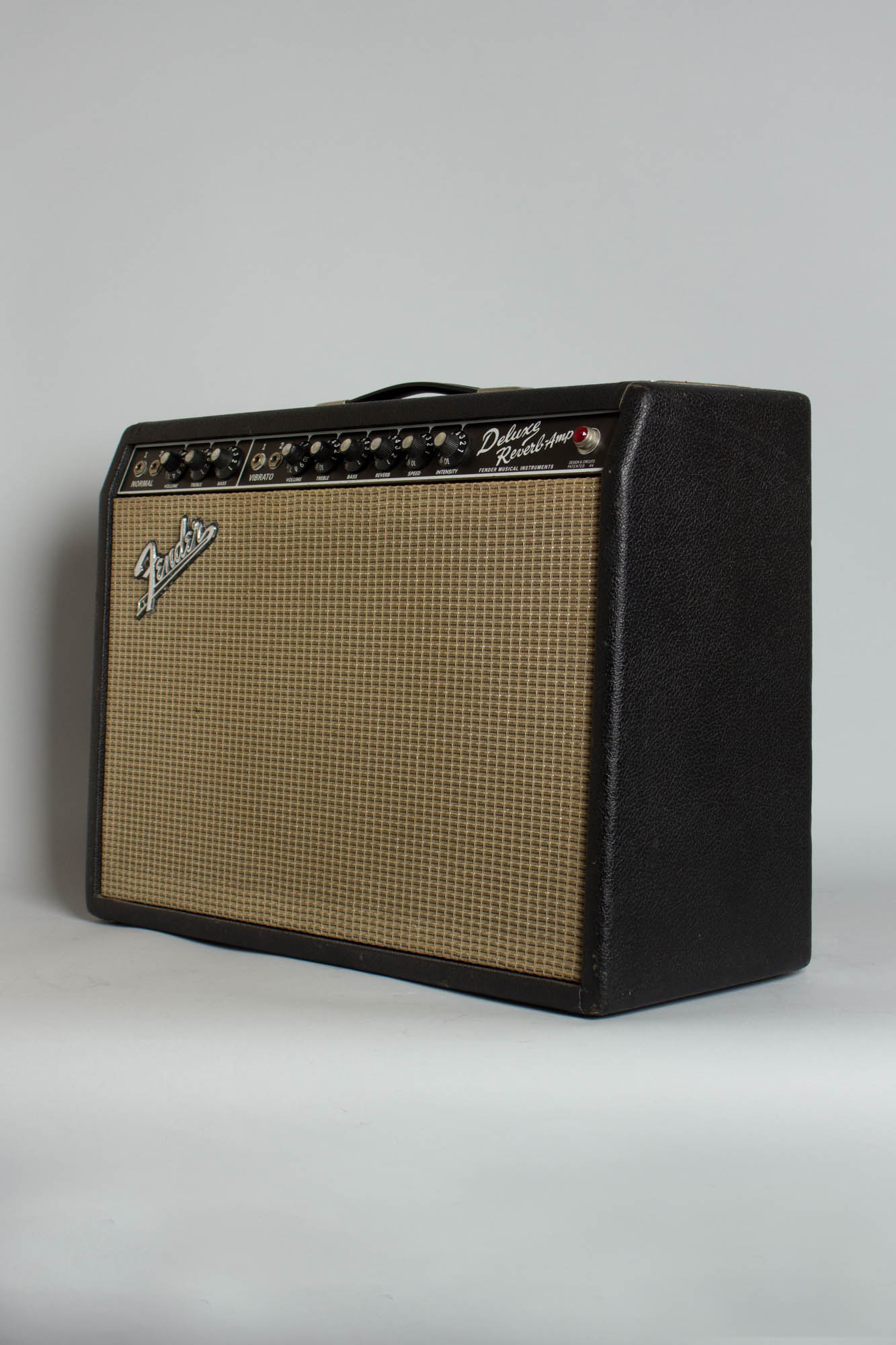 Fender Deluxe Reverb Tube Amplifier (1966) RetroFret