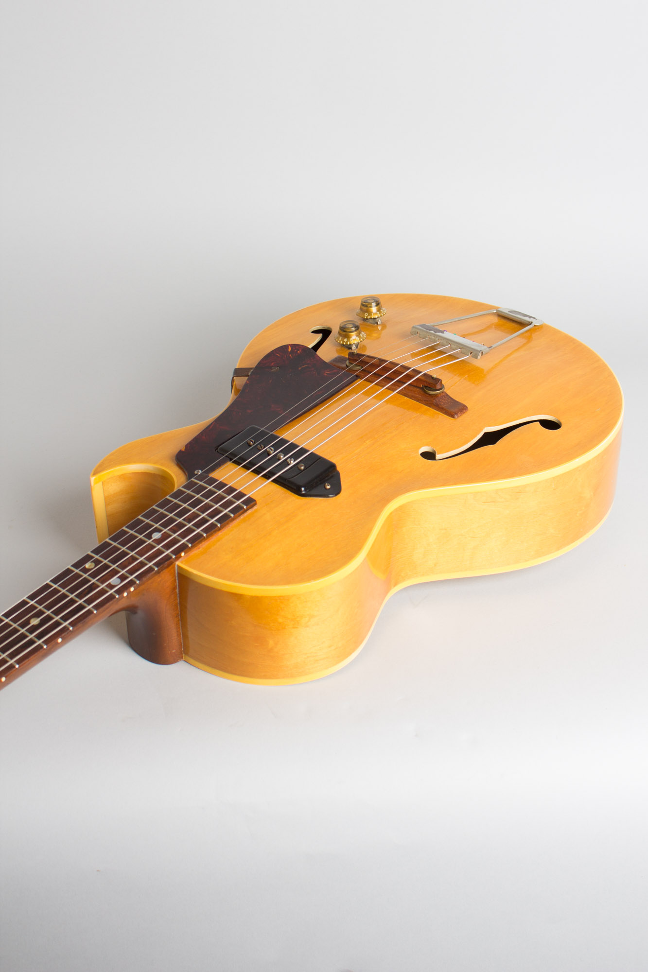 Gibson ES 140N Arch Top Hollow Body Electric Guitar 1955 RetroFret