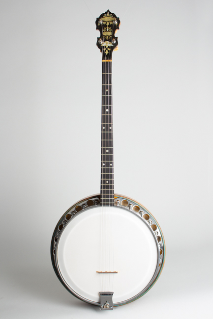 Paramount  Style B Tenor Banjo  (1921)