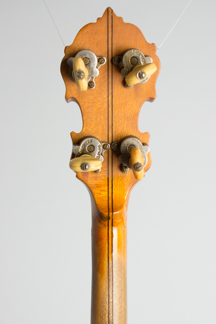 Paramount  Style B Tenor Banjo  (1921)