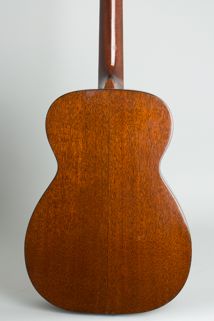 C. F. Martin  0-18 Flat Top Acoustic Guitar  (1965)