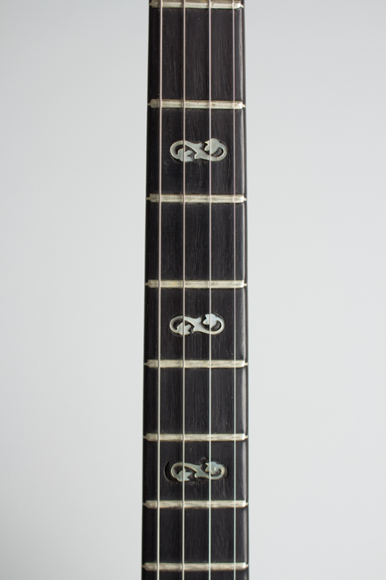 Iucci  Mellotone Grand Tenor Banjo ,  c. 1925