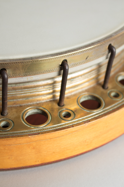 Iucci  Mellotone Grand Tenor Banjo ,  c. 1925