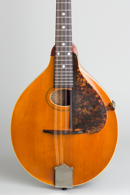 Gibson  Style A Carved Top Mandolin  (1917)