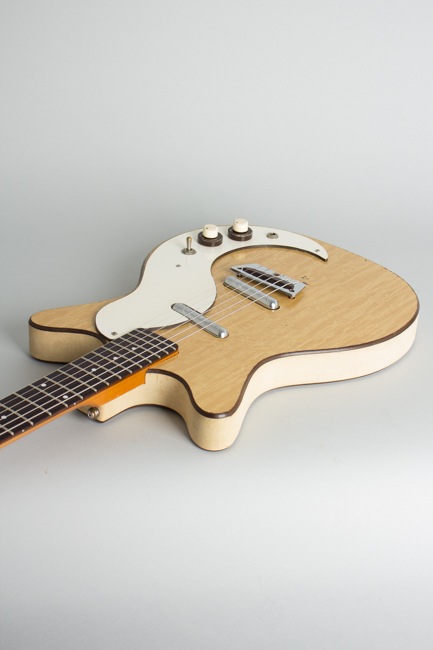 Danelectro  Standard Model 5025 Semi-Hollow Body Electric Guitar  (1960)