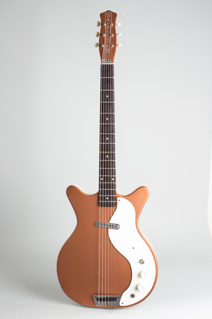 Danelectro  Standard Shorthorn Model 3612 Electric 6-String Bass Guitar  (1962)