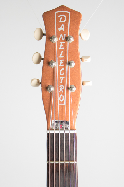 Danelectro  Standard Shorthorn Model 3612 Electric 6-String Bass Guitar  (1962)