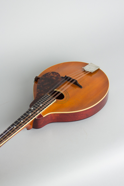 Gibson  Style A-1 Carved Top Mandolin  (1916)