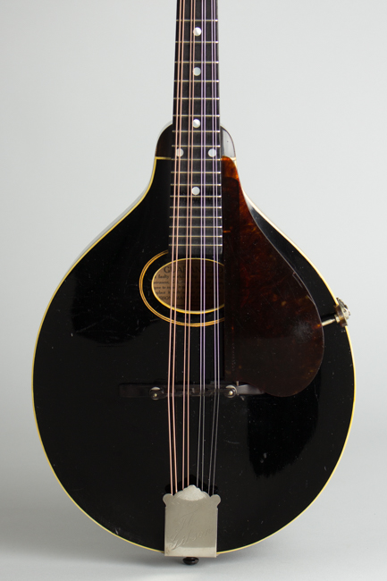 Gibson  Style A-1 Snakehead Carved Top Mandolin  (1924)