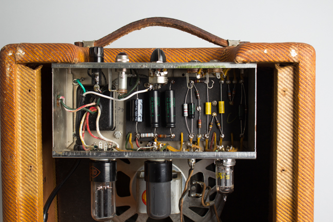 Fender  Champ-Amp 5F1 Tube Amplifier (1963)