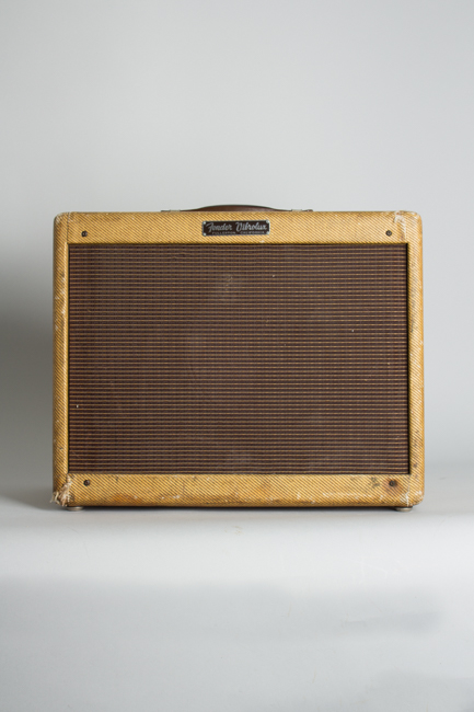 Fender  Vibrolux Model 5F11 Tube Amplifier (1961)