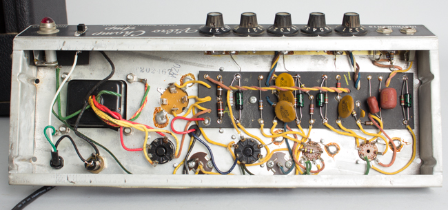 Fender  Vibro-Champ AA764 Tube Amplifier (1967)