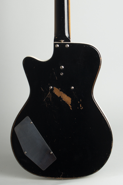 Silvertone Model 1444 Electric Bass Guitar, made by Danelectro (1965)