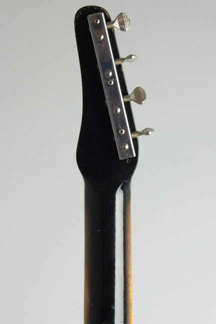 Silvertone Model 1444 Electric Bass Guitar, made by Danelectro (1965)