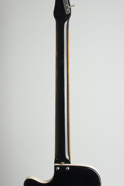 Silvertone Model 1444 Electric Bass Guitar, made by Danelectro (1965)